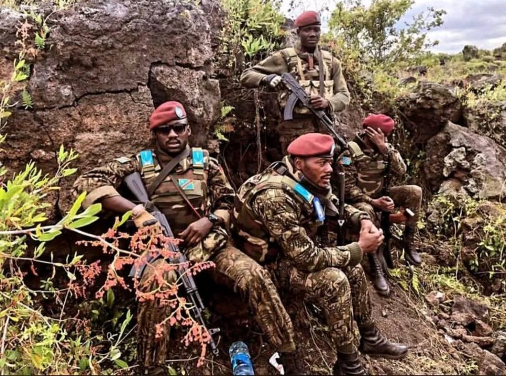 Ituri : les FARDC capturent 3 miliciens munis d&rsquo;armes dans un site de déplacés