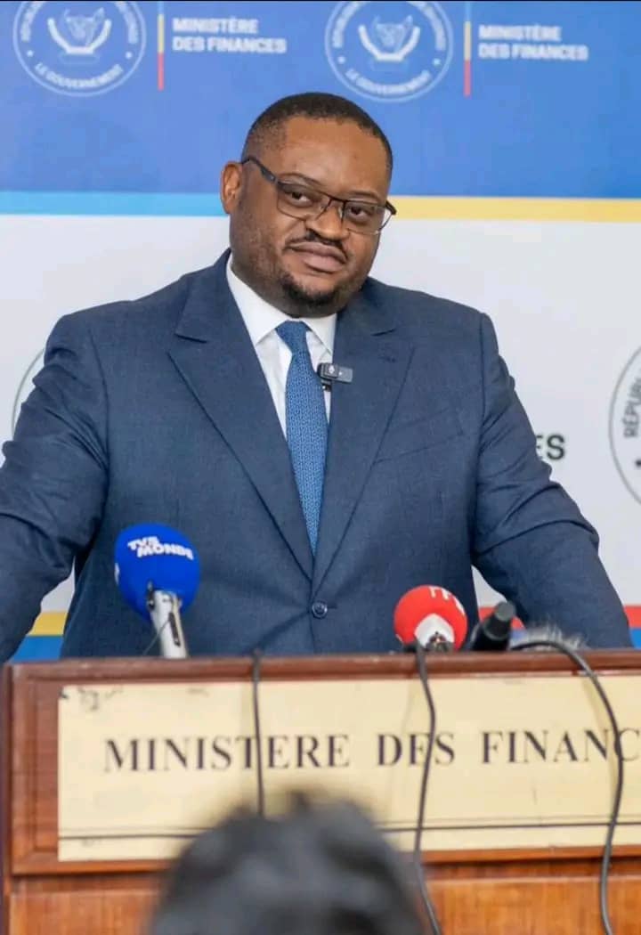 RDC : Le gouvernement ouvre des comptes dédiés aux fonds de solidarité aux FARDC
