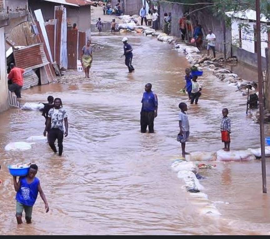 Inondations à Kinshasa  : le gouvernement installe 4 sites pour héberger les sinistrés