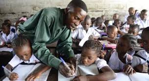 Sud-Kivu : Grève des enseignants à Fizi et Baraka pour quatre mois de salaires impayés