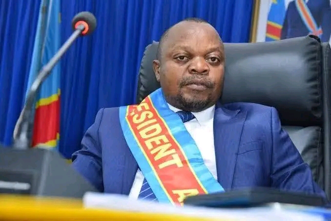Kongo Central : Papy Mantezolo rétabli à la tête de l’Assemblée provinciale par la Cour Constitutionnelle