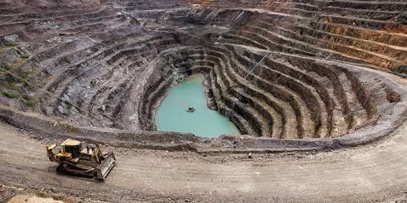 Mines : la Zambie relance les exportations d’acide sulfurique vers la RDC après une suspension