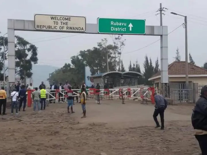 Ebola en RDC : le Rwanda ferme la frontière après deux cas signalés à Goma