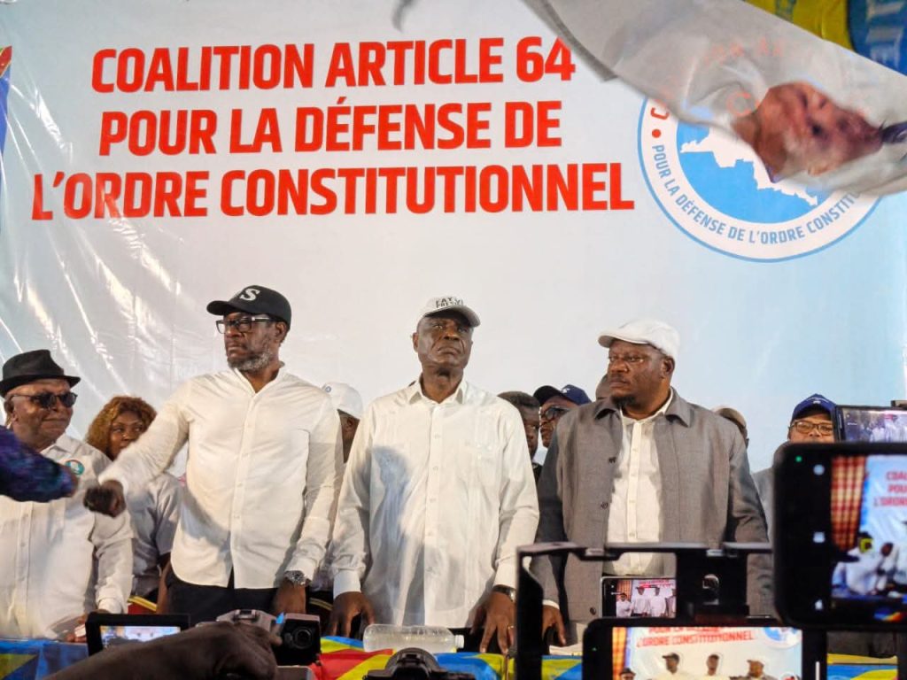 Création des coalitions C4 et C64 autour de la constitution en RDC : Un affrontement sanglant entre opposants et tenants du pouvoir se profile à l’horizon Création des coalitions C4 et C64 autour de la constitution en RDC : Un affrontement sanglant entre opposants et tenants du pouvoir se profile à l’horizon