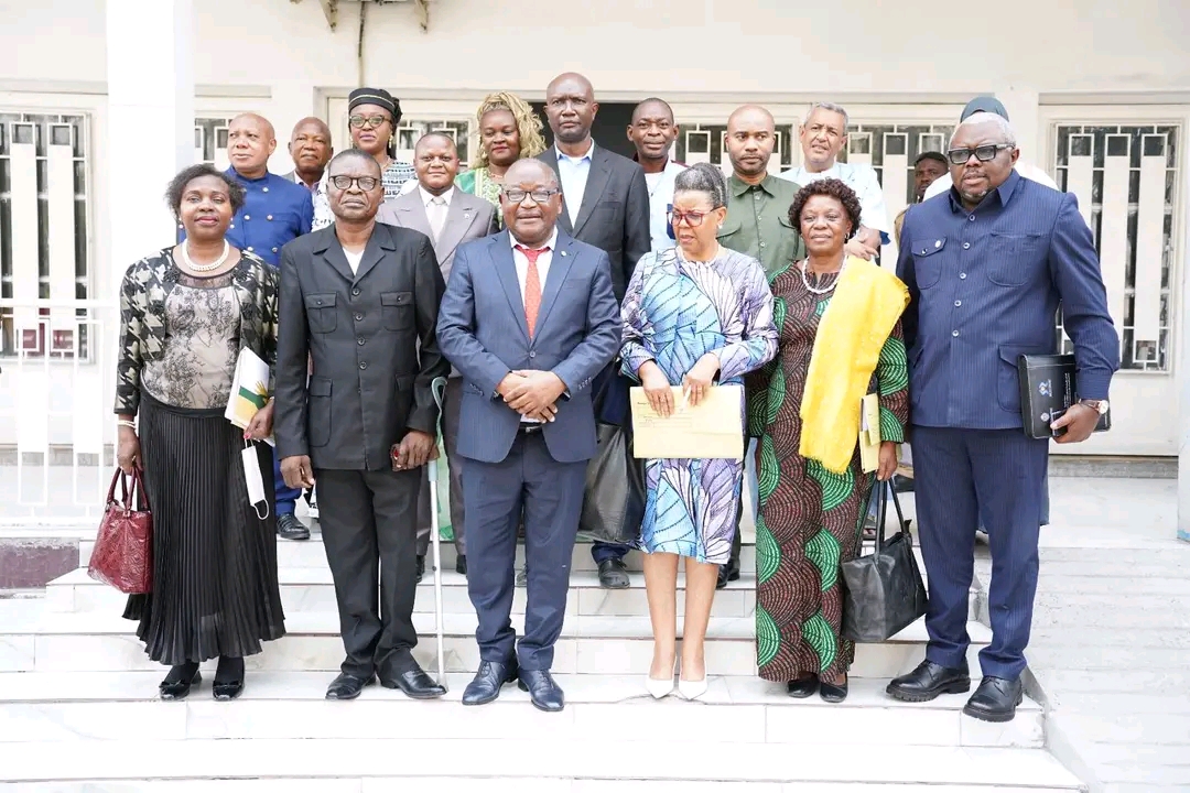 RDC : le gouvernement réaffirme ses engagements sur les droits humains face à la CADHP RDC : le gouvernement réaffirme ses engagements sur les droits humains face à la CADHP