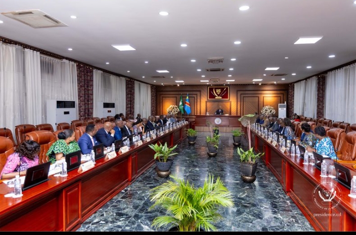 RDC : le Conseil des ministres désormais réuni deux fois par mois pour accélérer l’action gouvernementale RDC : le Conseil des ministres désormais réuni deux fois par mois pour accélérer l’action gouvernementale