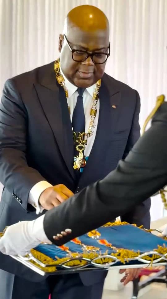 Fally Ipupa décoré en RDC, Tshisekedi salue le rayonnement de la musique congolaise