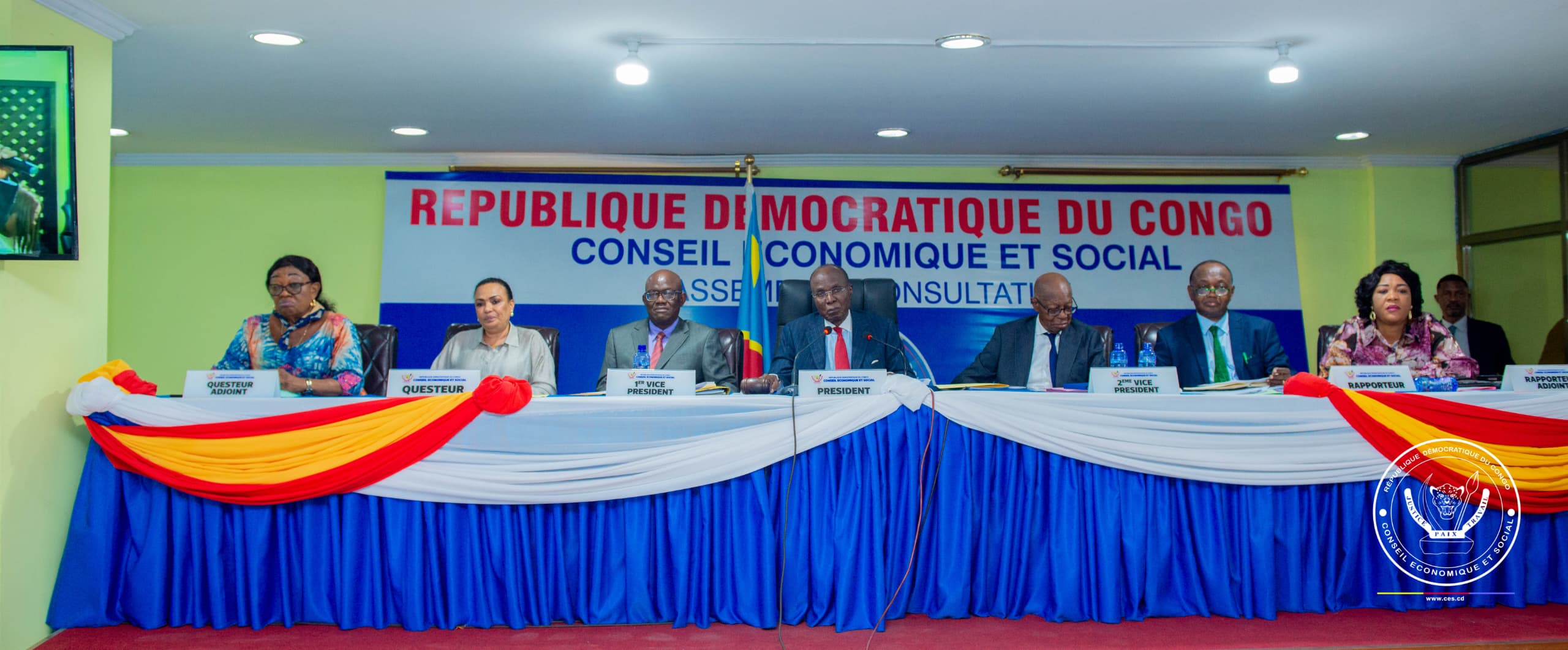 RDC : Jean-Pierre Kiwakana appelle à « soigner les racines » de la constitution pour la survie de la nation RDC : Jean-Pierre Kiwakana appelle à « soigner les racines » de la constitution pour la survie de la nation