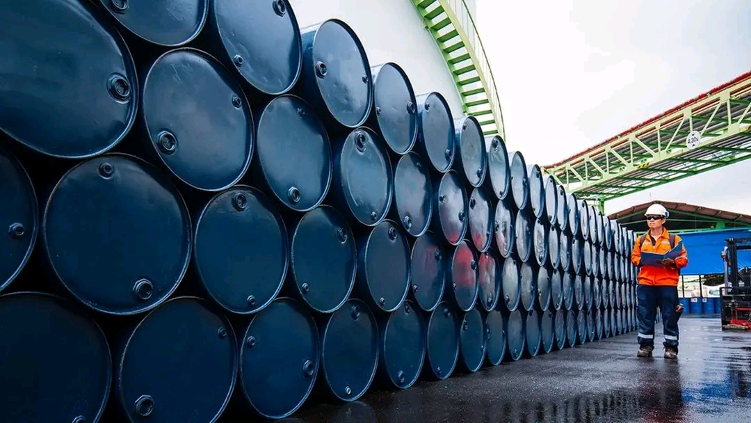 RDC : Le prix du baril de pétrole chute de 9,6 % sur le marché international