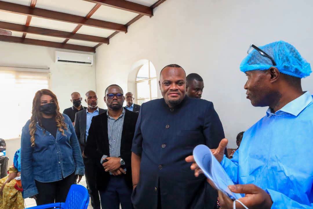 Kinshasa : Daniel Bumba évalue la campagne ophtalmologique gratuite de la Fondation Vision