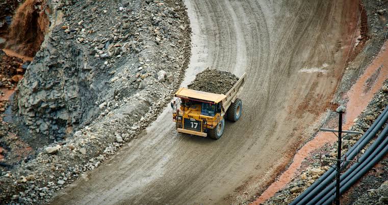 Lualaba : les ressortissants chinois accusés de piller les minerais à Kisankala