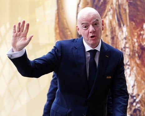 La FIFA abandonne son projet d&rsquo;ouverture aux investissements privés sur fond de critiques