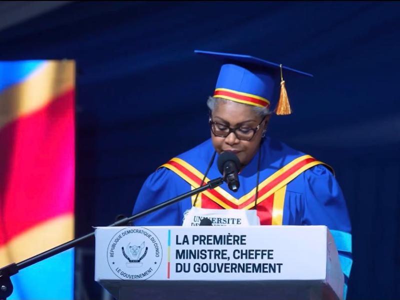 RDC : Judith Suminwa reçoit un doctorat honoris causa de l’UNIKIN