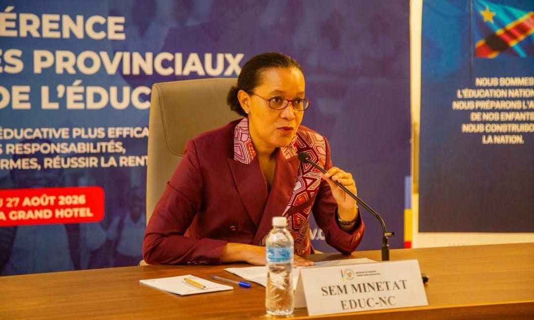 RDC : les provinces veulent rapprocher la paie des enseignants et adapter le calendrier scolaire RDC : les provinces veulent rapprocher la paie des enseignants et adapter le calendrier scolaire