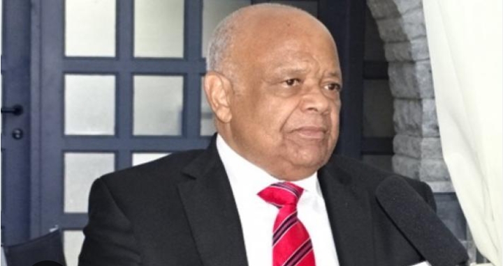 Enjeux politiques en RDC : Raphaël Katebe Katoto, le plan B de Félix Tshisekedi pour affaiblir l’opposition et asseoir sa mainmise sur le Katanga ?
