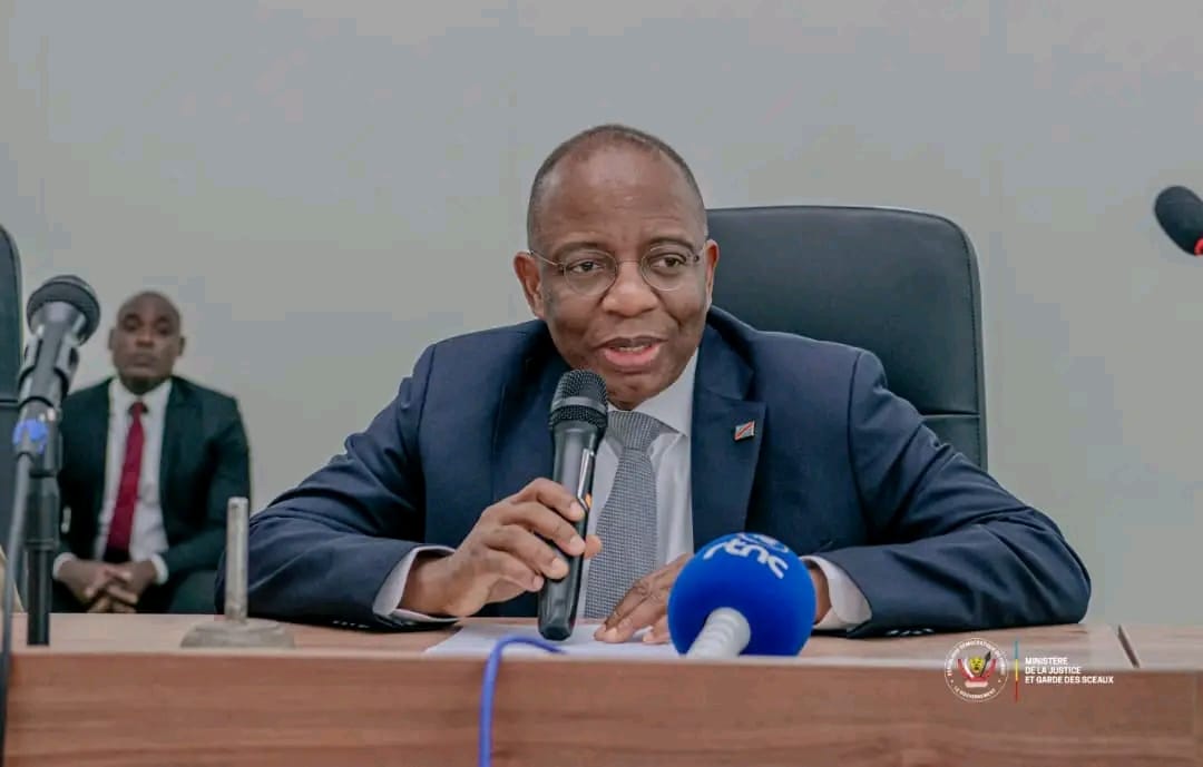 Agression du procureur de Makiso à Kisangani : Guillaume Ngefa ordonne une enquête judiciaire Agression du procureur de Makiso à Kisangani : Guillaume Ngefa ordonne une enquête judiciaire