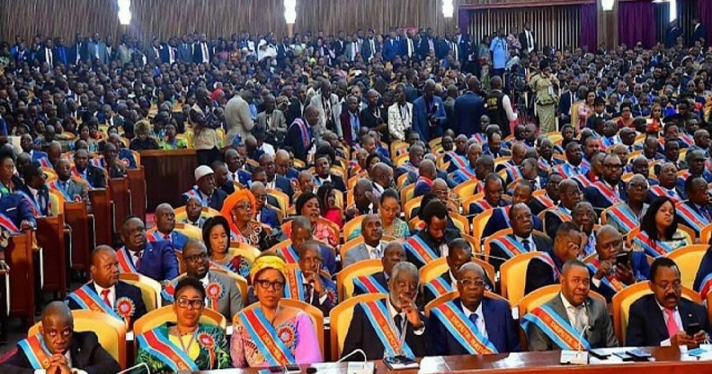 RDC : L’Assemblée nationale est-elle en train d’encourager les députés à faire le travail du gouvernement ?