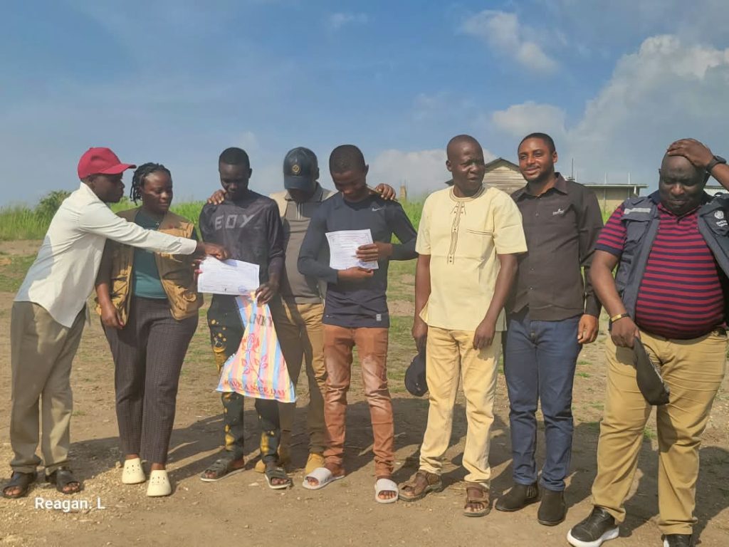 Ituri : 13 personnes guéries d’Ebola déchargées à Biakato