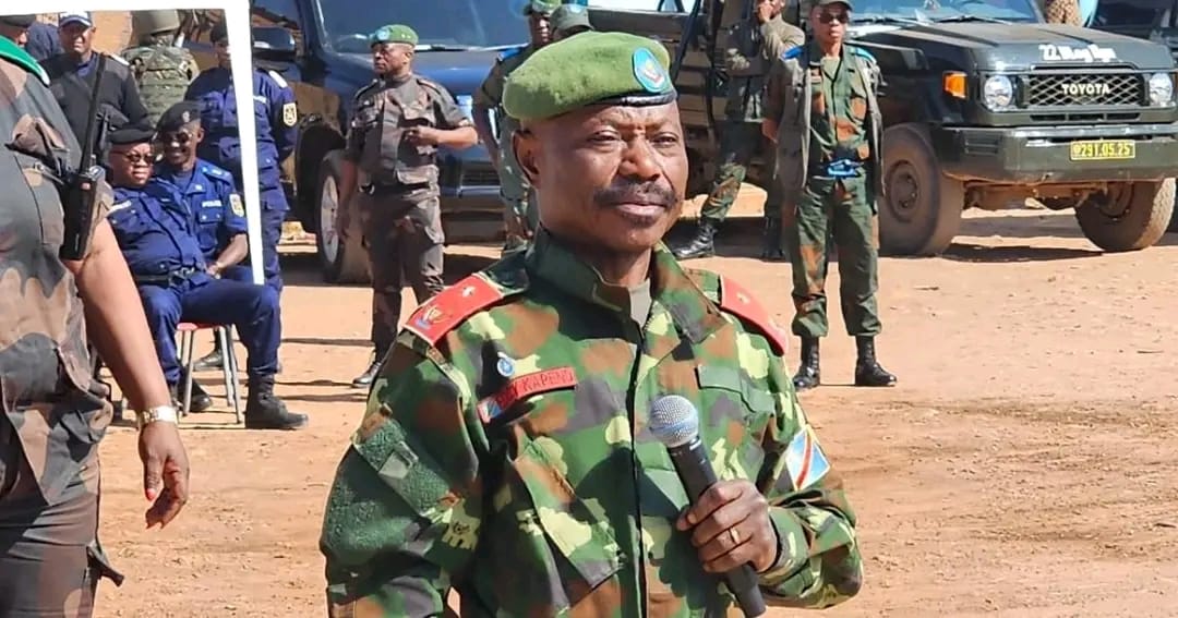 RDC : « Je suis David, prêt à l’affronter », le général Eddy Kapend défie Joseph Kabila à Lubumbashi RDC : « Je suis David, prêt à l’affronter », le général Eddy Kapend défie Joseph Kabila à Lubumbashi